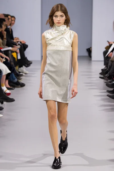 Look 20